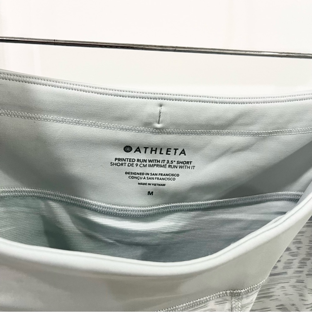 Athleta Light Gray Patterned Women's Athletic Sho… - image 4